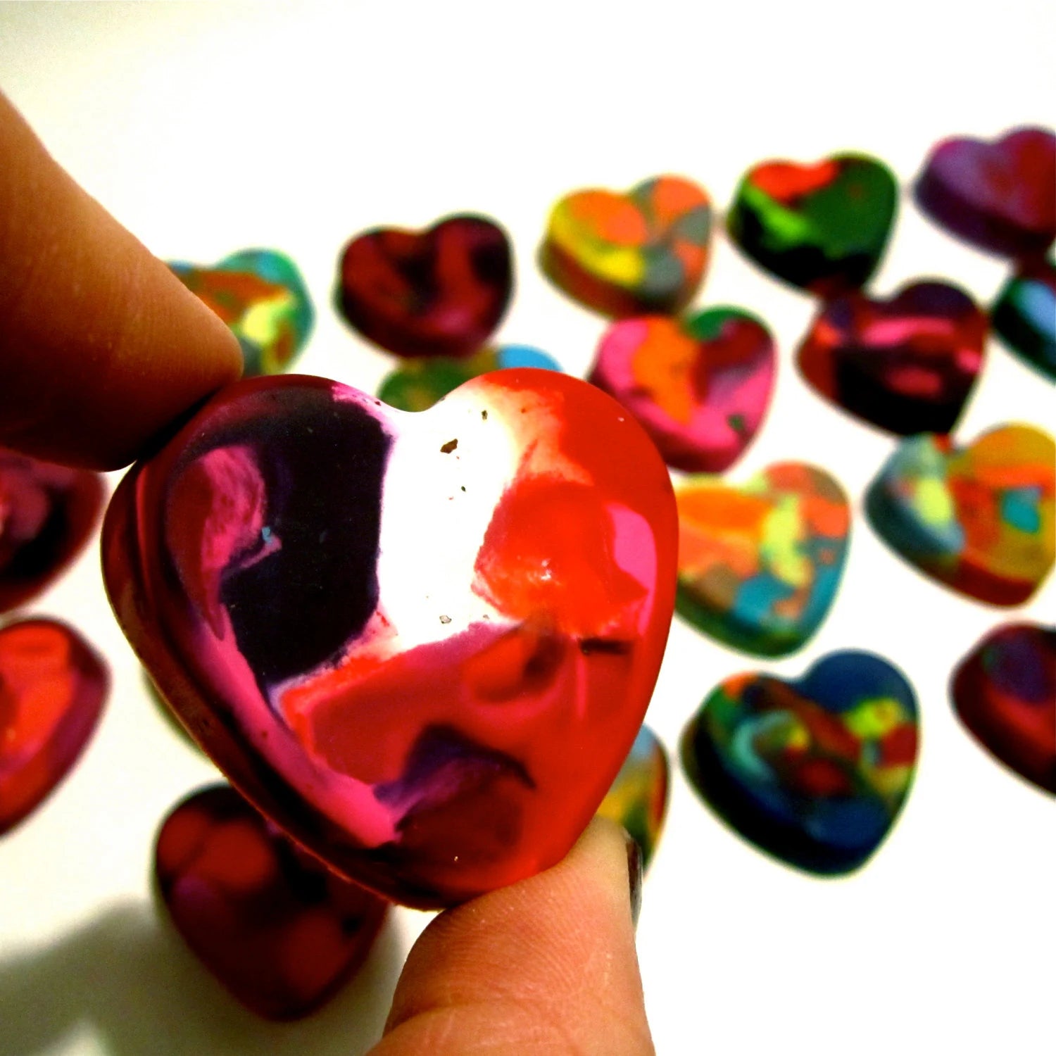 HEART Crayon Party Favor for kids - Mini Heart Original Rainbow Crayon boxed set of 4, Heart Crayon for Kids Party Favors, Summer Craft Toy