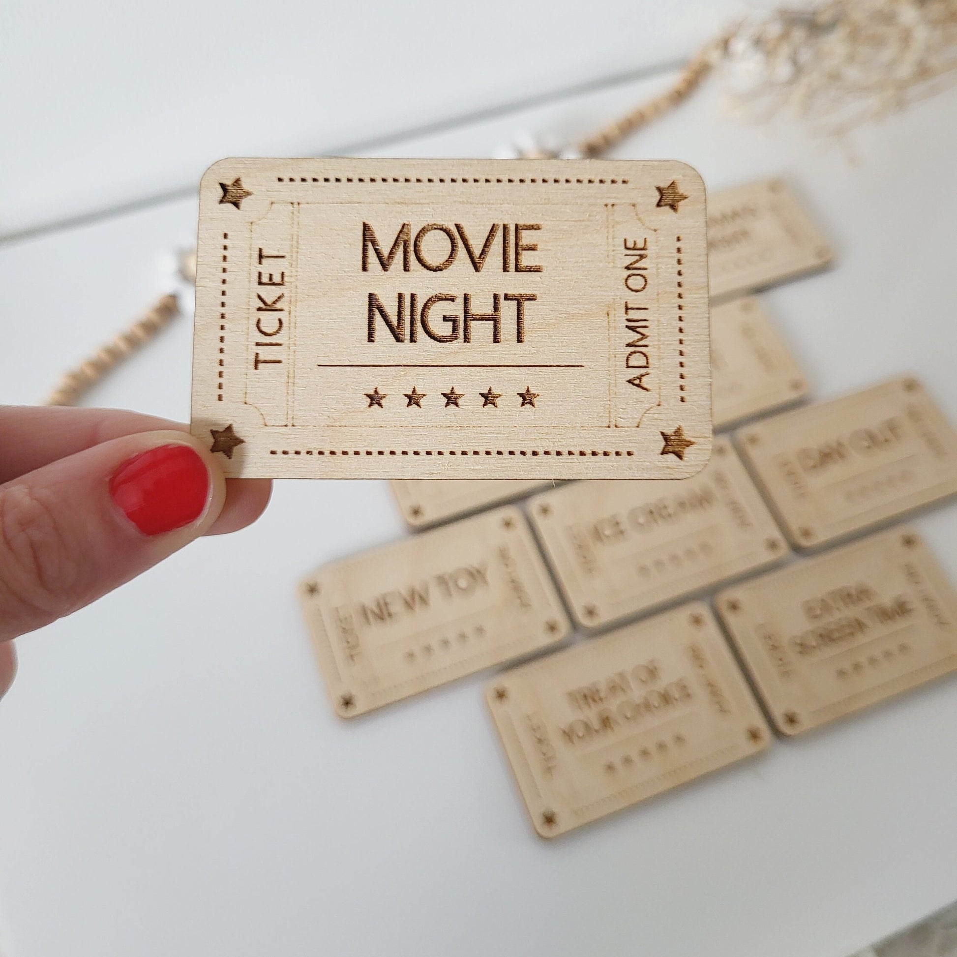 Behaviour Management Tools Wooden Token Set of Appreciation, Reward System, Children Reward Ticket System, Kids Motivational Wood Coins Gift