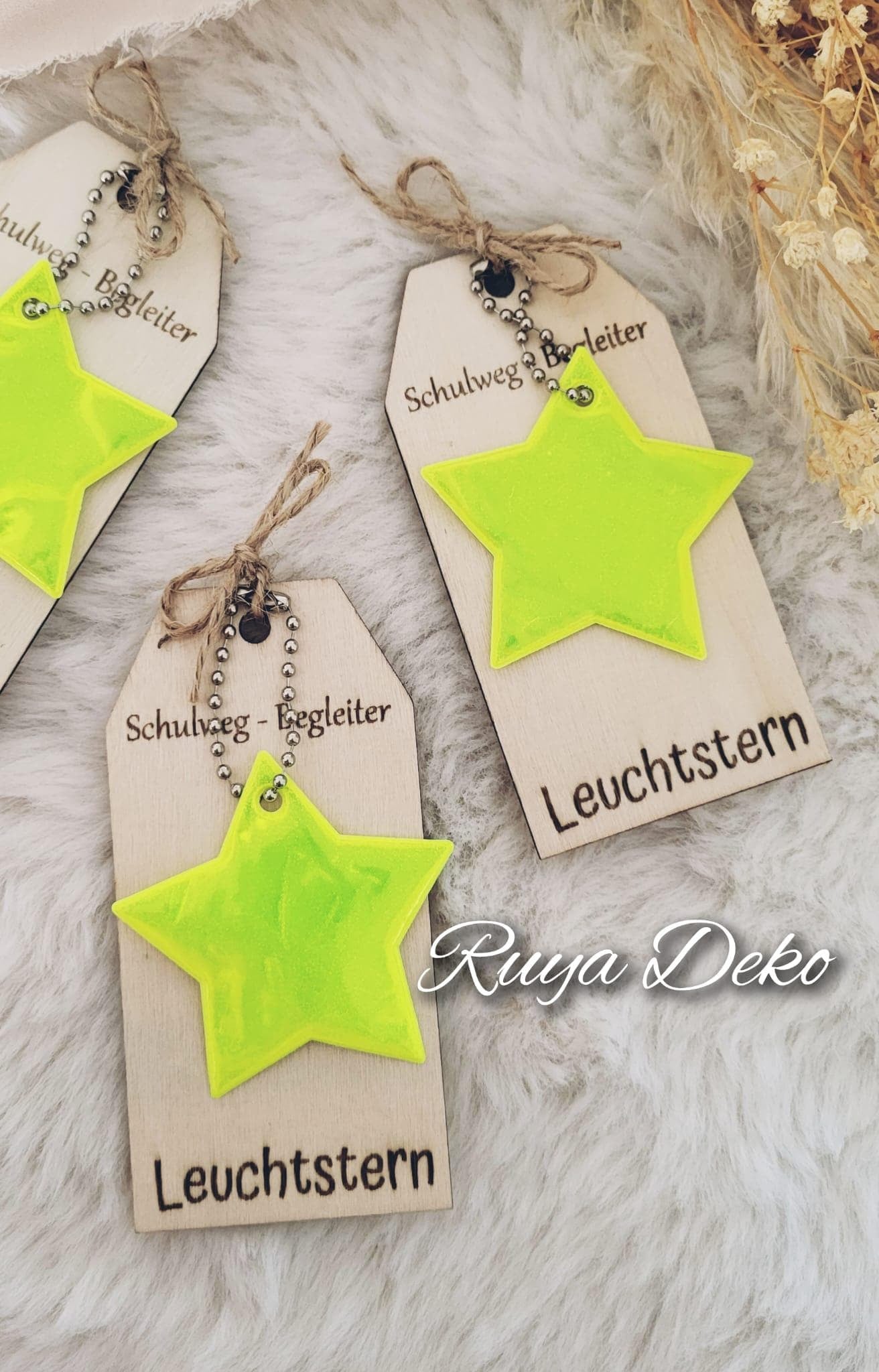 Gift idea for school enrollment: reflector star, school route companion, schoolchild 2025, school cone, school enrollment souvenir, school bag pendant